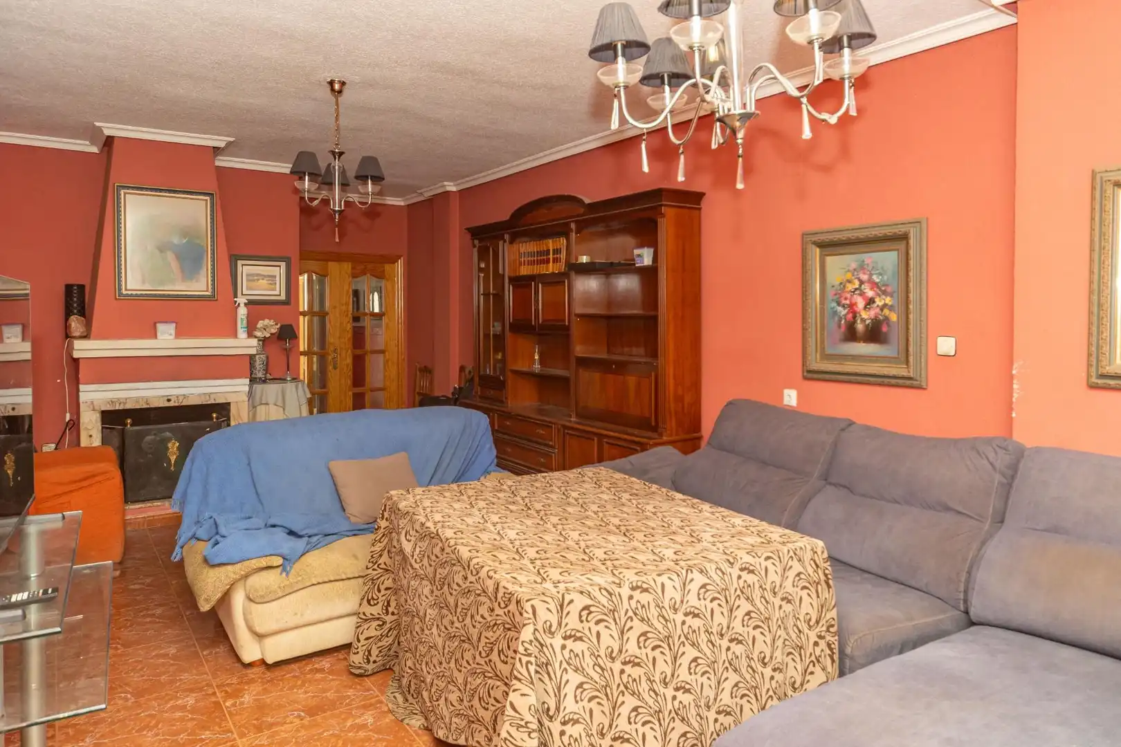 Sala d'estar de Pis en venda en Guadix amb Moblat