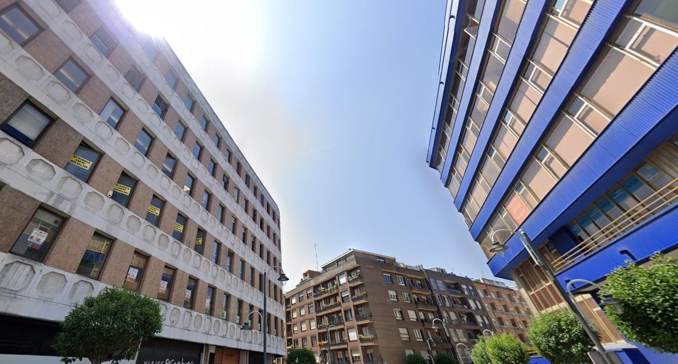 Exterior view of Garage for sale in Bilbao 