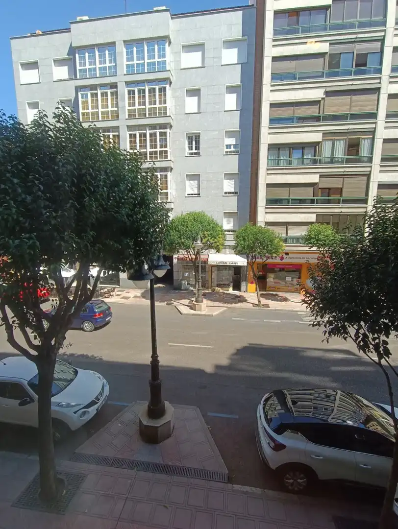 Pis de lloguer a Avenida GRAN VIA DE SAN MARCOS, 37, Centro Ciudad