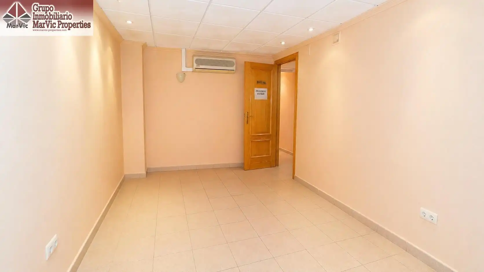 Business premises to rent in Avenida Avenida Callosa d'en Sarrià, imagen 4