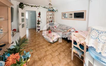 Sala d'estar de Pis en venda en Vélez-Málaga amb Aire condicionat, Terrassa i Forn