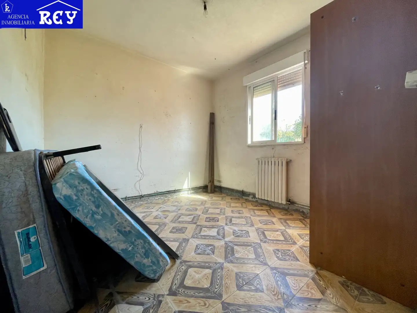 Habitación de Casa o chalet en venta en Santiago de Compostela  con Calefacción, Jardín privado y Trastero