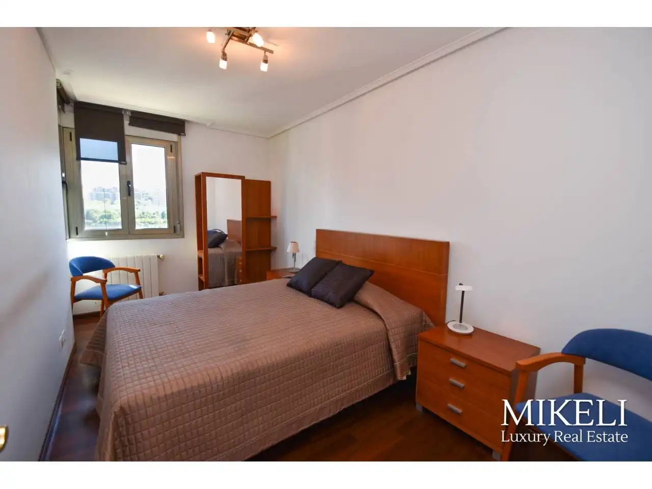 Bedroom of Flat for sale in Santander  with Heating, Parquet flooring and Storage room
