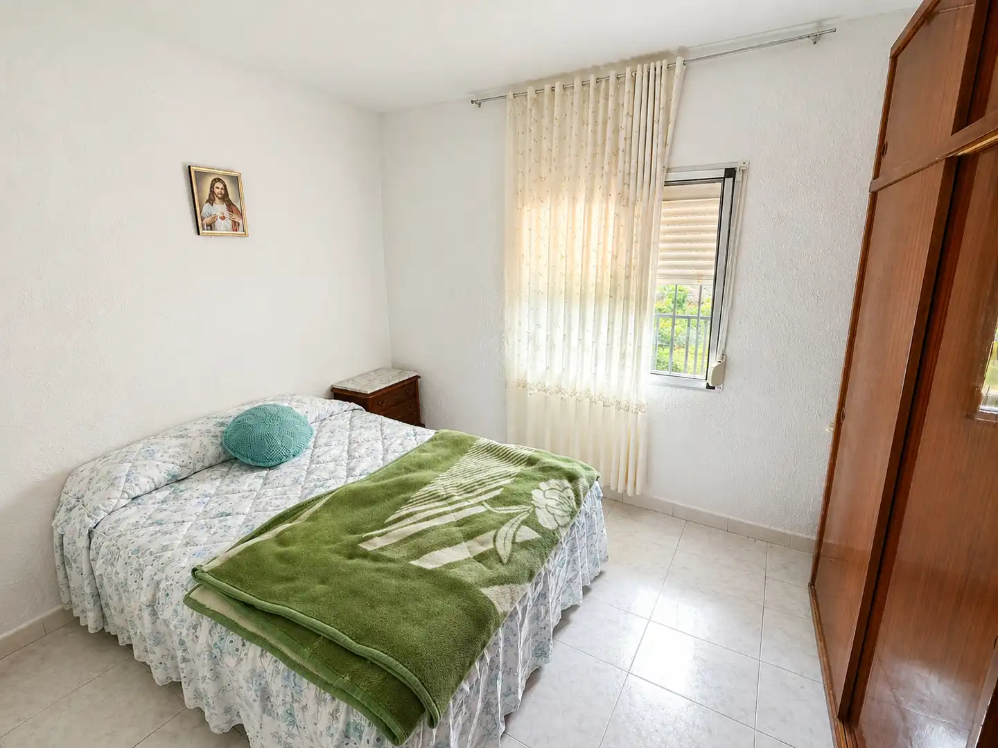 Dormitori de Casa o xalet en venda en Canillas de Aceituno amb Terrassa, Traster i Piscina
