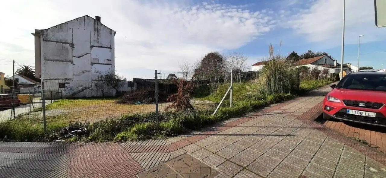 Terreno residenziale in vendita a A Malata - Catabois - Ciudad Jardín, imagen 3