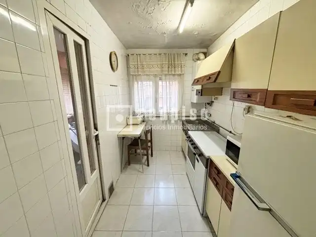 Cocina de Piso en venta en Guadalajara con Calefacción