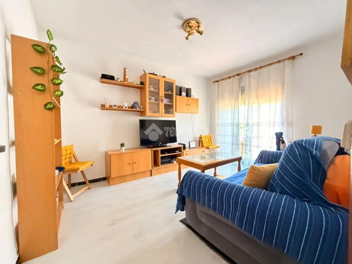 Sala de estar de Piso en venta en Madrid con Calefacción, Terraza y Amueblado