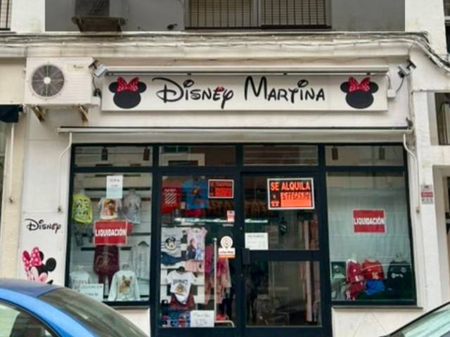 Local comercial en Alquiler en Avenida Pintor Antonio Fernández Sevilla, 4 en Crevillet