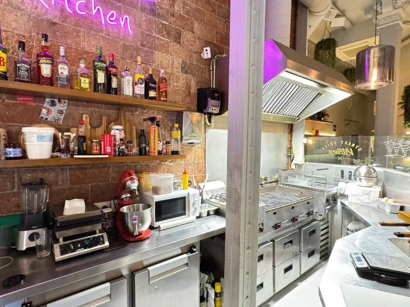 Cocina de Local en traspaso en Barcelona con Aire acondicionado, Calefacción y Terraza