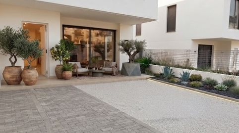 Pareada de 3 dormitorios con gran espacio exterior cerca de La Cala de Mijas