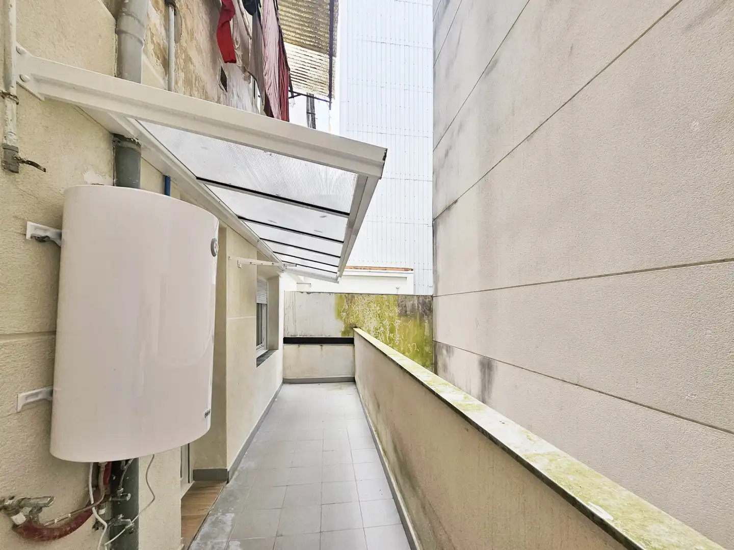 Terraza de Planta baja en venta en A Coruña Capital  con Calefacción, Amueblado y Horno