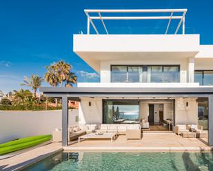 Terrassa de Casa o xalet en venda en Marbella amb Aire condicionat, Calefacció i Jardí privat