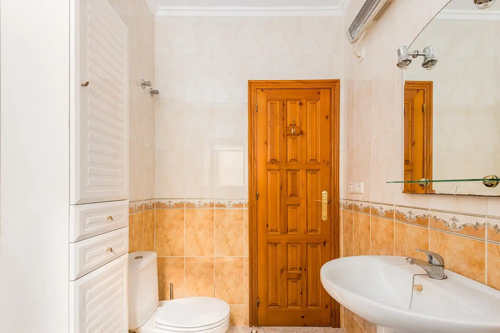 Bathroom of Houses for sale in Rojales  with Air Conditioner, Heating and Private garden