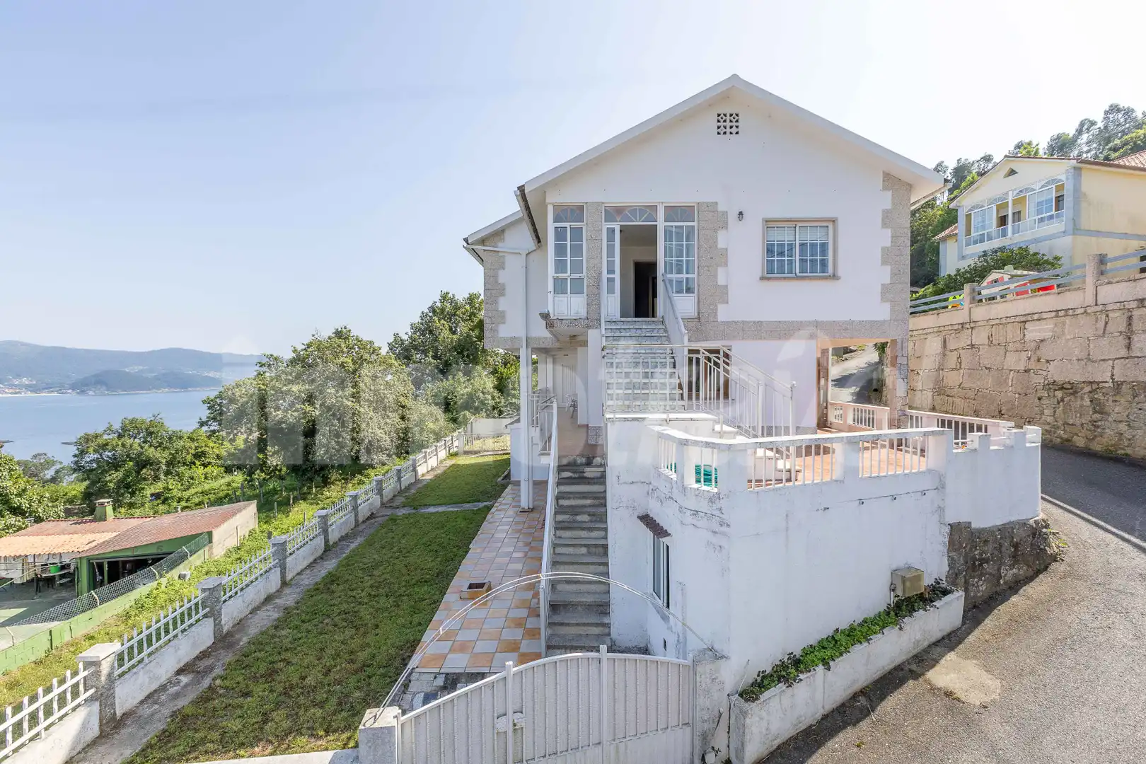 Vista exterior de Casa o chalet en venta en Sanxenxo con Calefacción, Jardín privado y Terraza