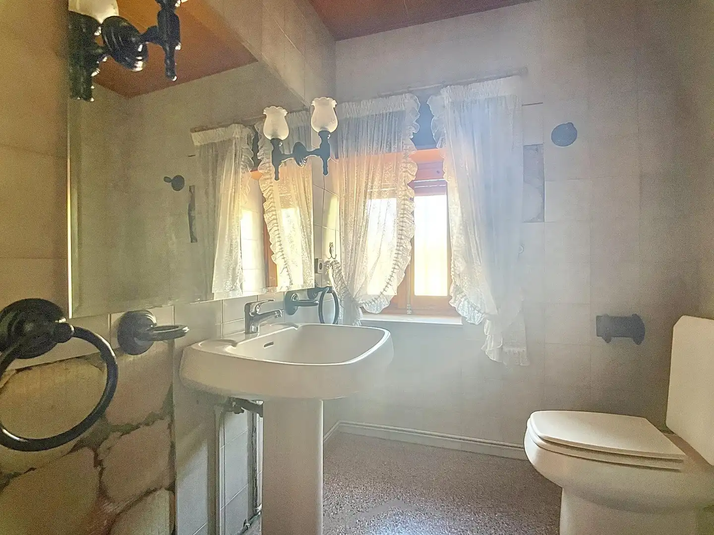 Baño de Finca rústica en venta en Tibi con Jardín privado, Terraza y Trastero