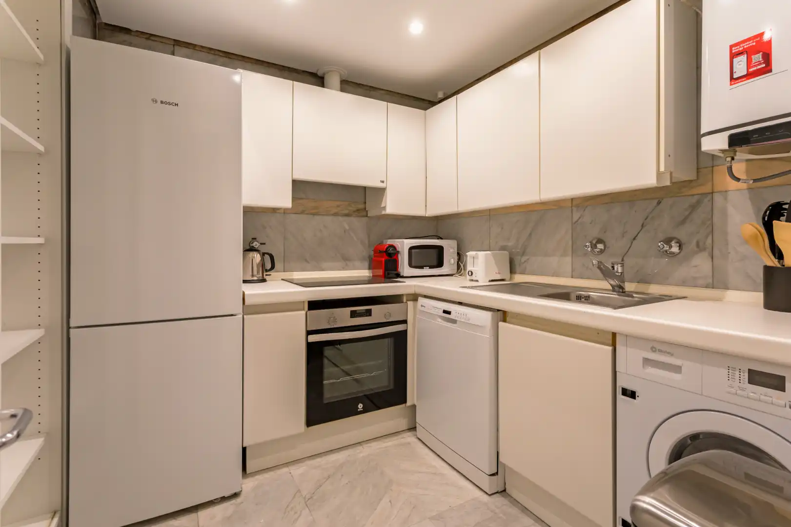 Flat with pool for sale in Calle de García de Paredes, imagen 11