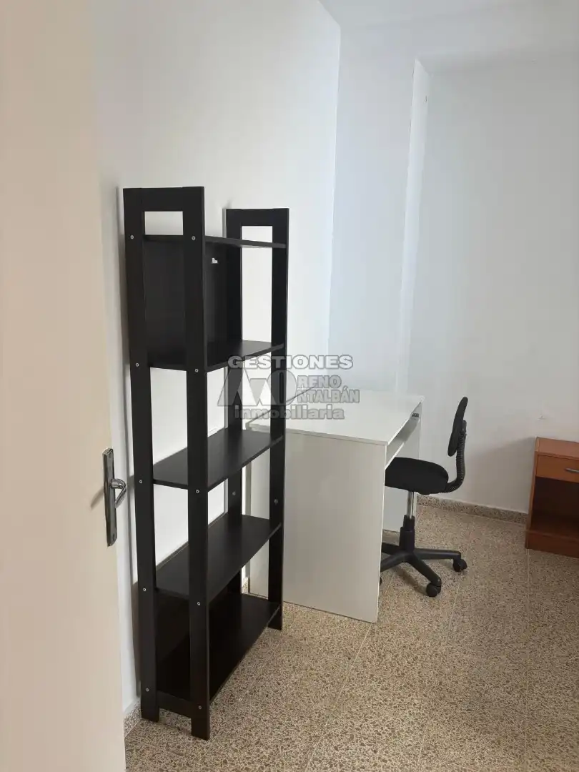 Piso de alquiler en Granada con Aire acondicionado, Calefacción y Amueblado