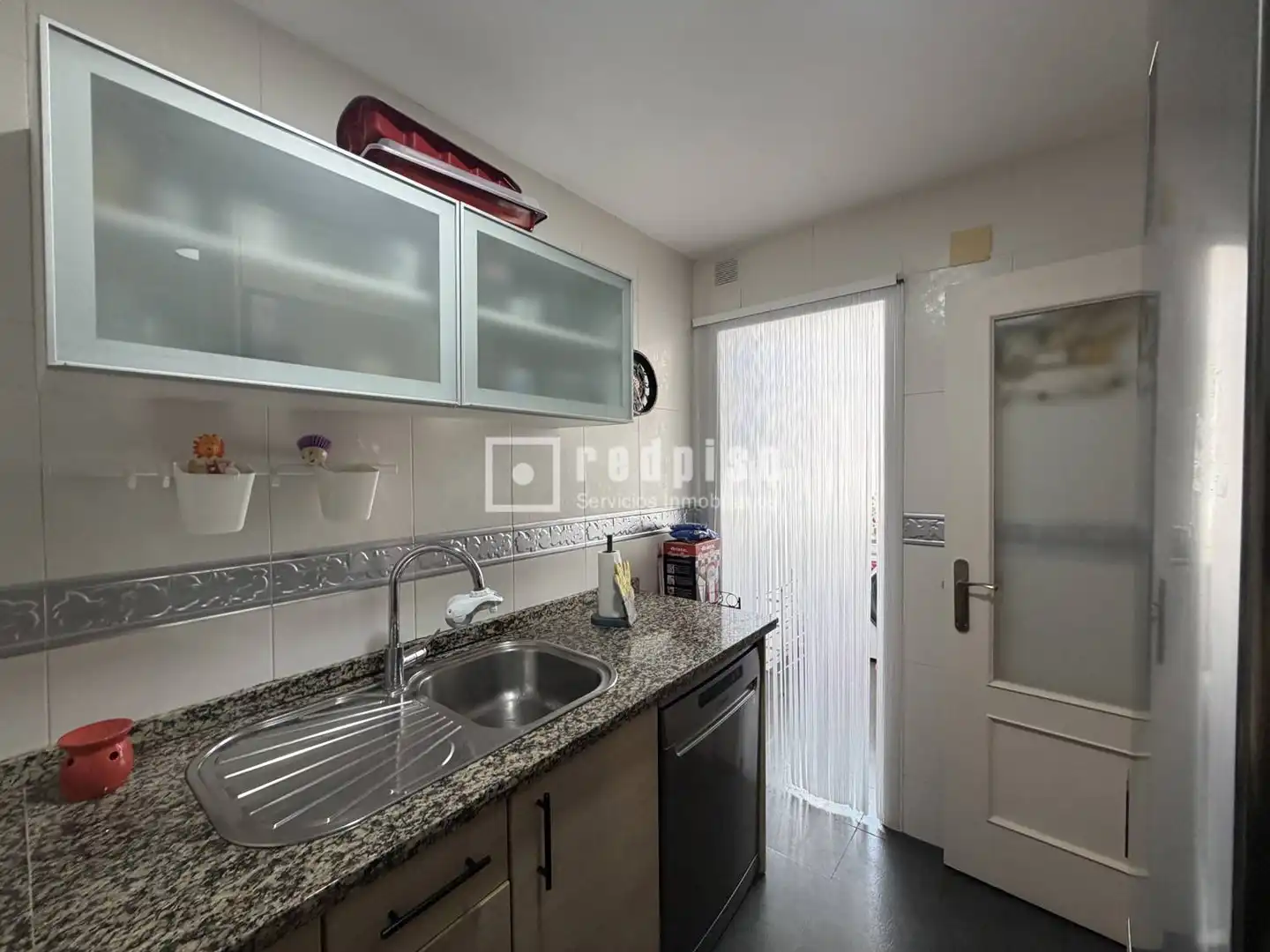 Küche von Wohnung zur Miete in Málaga mit Klimaanlage, Heizung und Privatgarten
