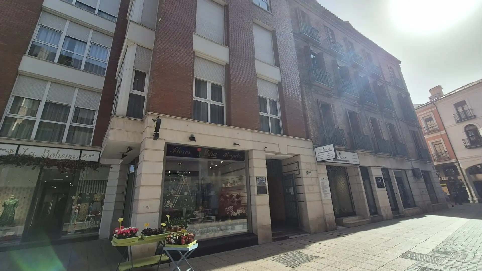 Vista exterior de Apartamento de alquiler en Palencia Capital con Calefacción y Amueblado