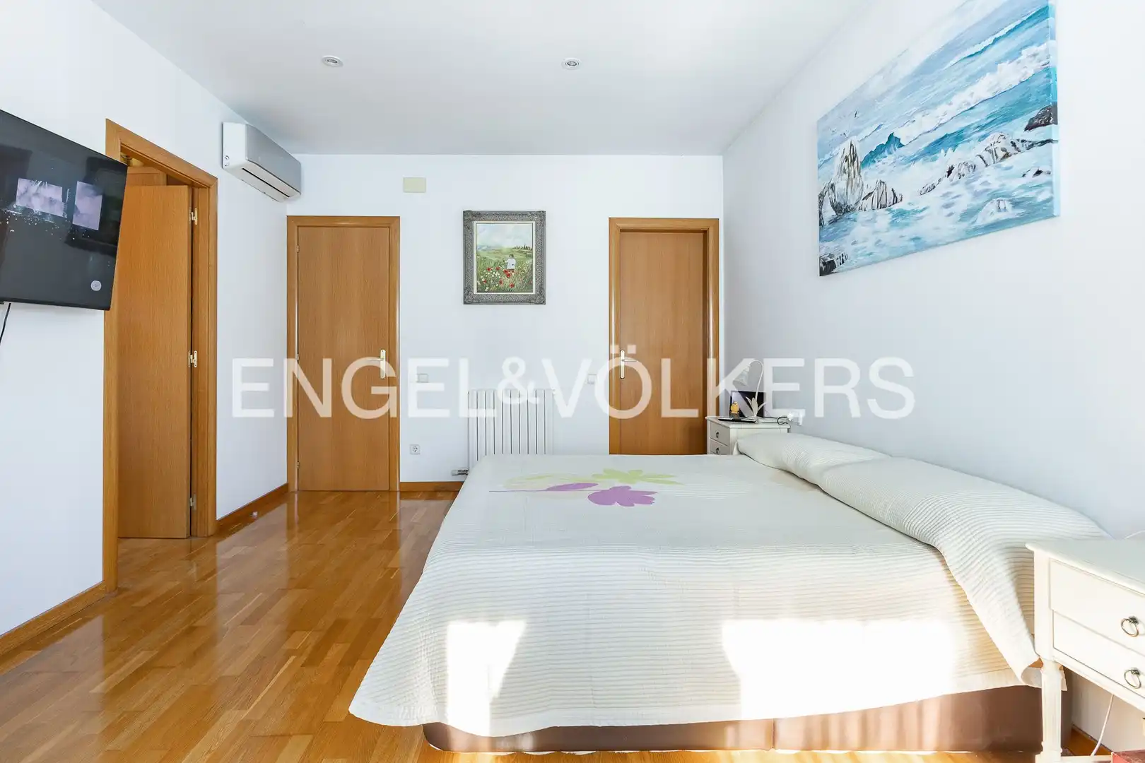 Bedroom of Houses for sale in Sant Cugat del Vallès  with Air Conditioner, Heating and Private garden
