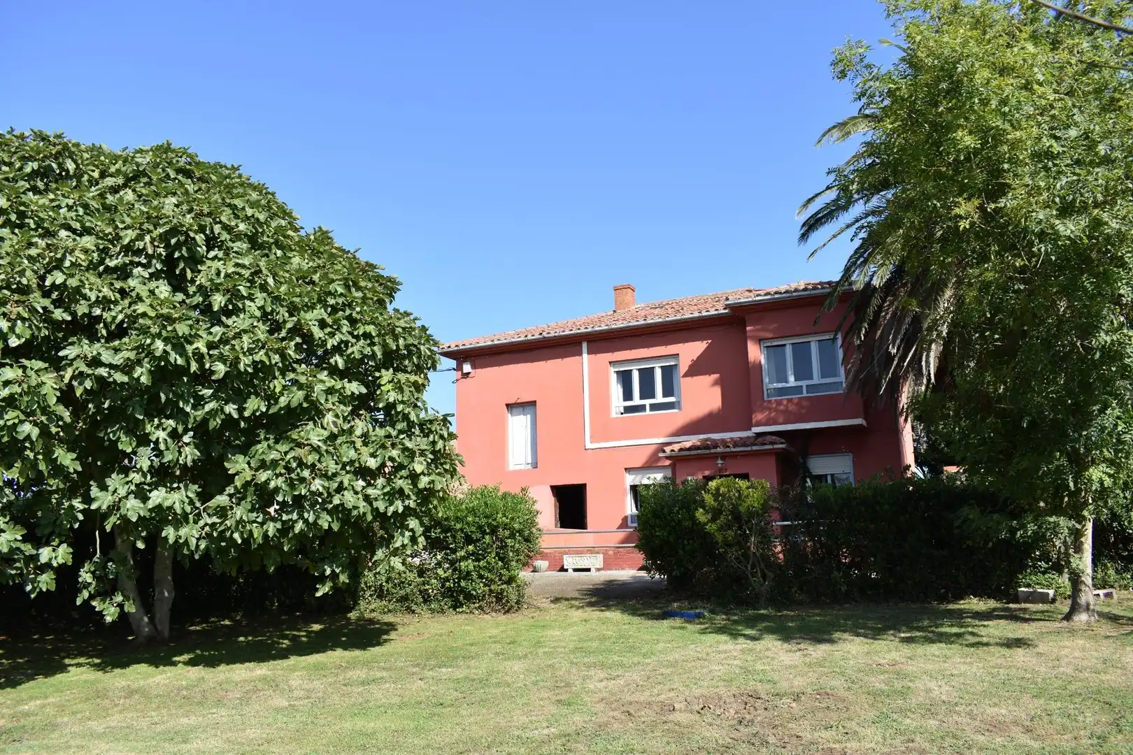 Garten von Residential zum Verkauf in Miengo