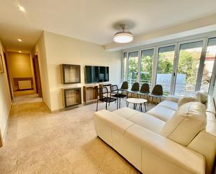 Living room of Flat to rent in  Granada Capital