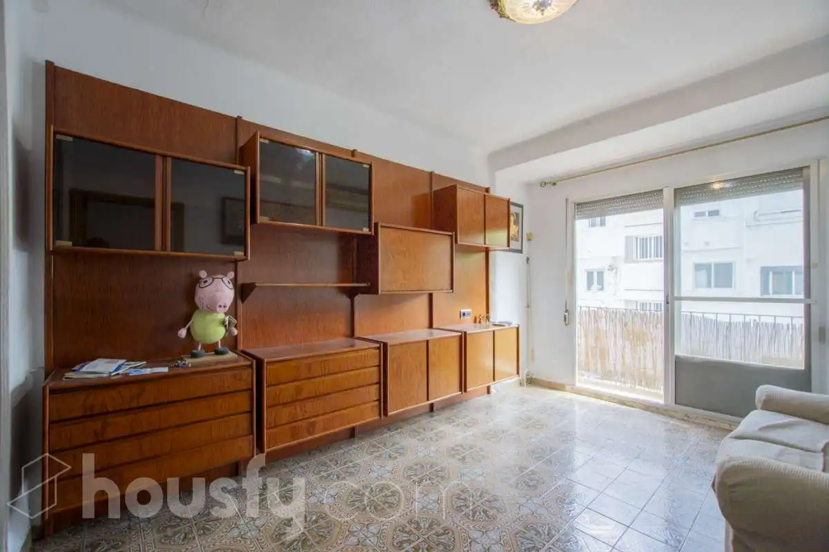 Living room of Flat for rent in Benetússer  with Air Conditioner, Furnished and Balcony