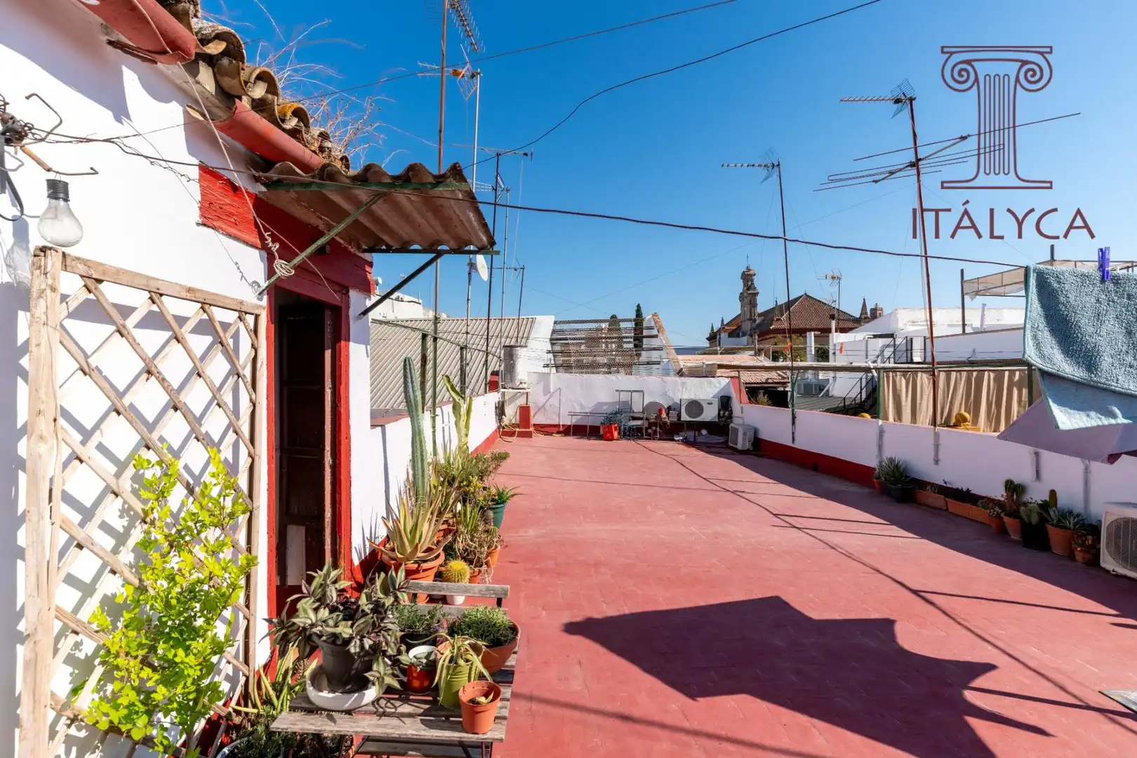 Vista exterior de Piso en venta en Sevilla con Aire acondicionado