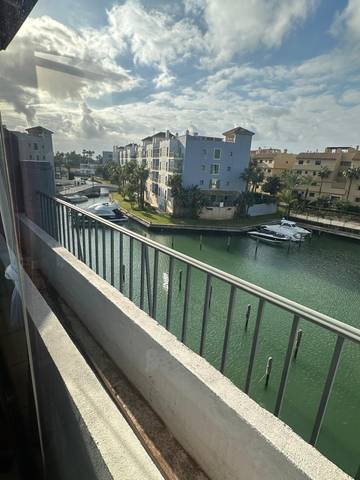 Piso en Venta en Puerto de Sotogrande - La Marina