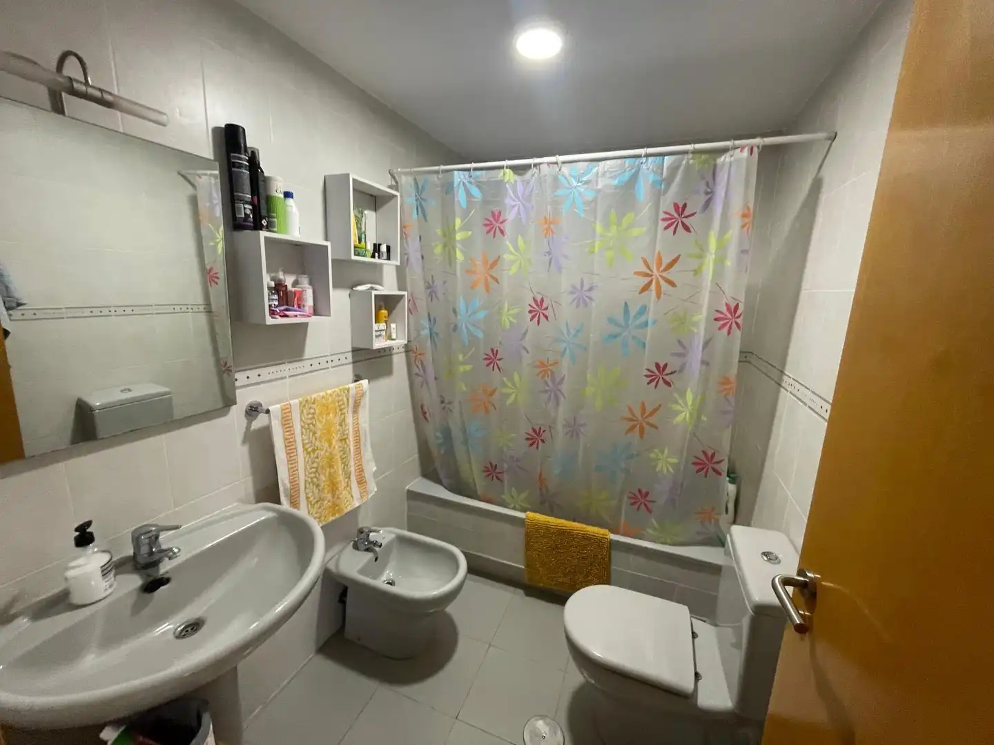 Badezimmer von Wohnung zum Verkauf in Águilas mit Klimaanlage, Privatgarten und Terrasse