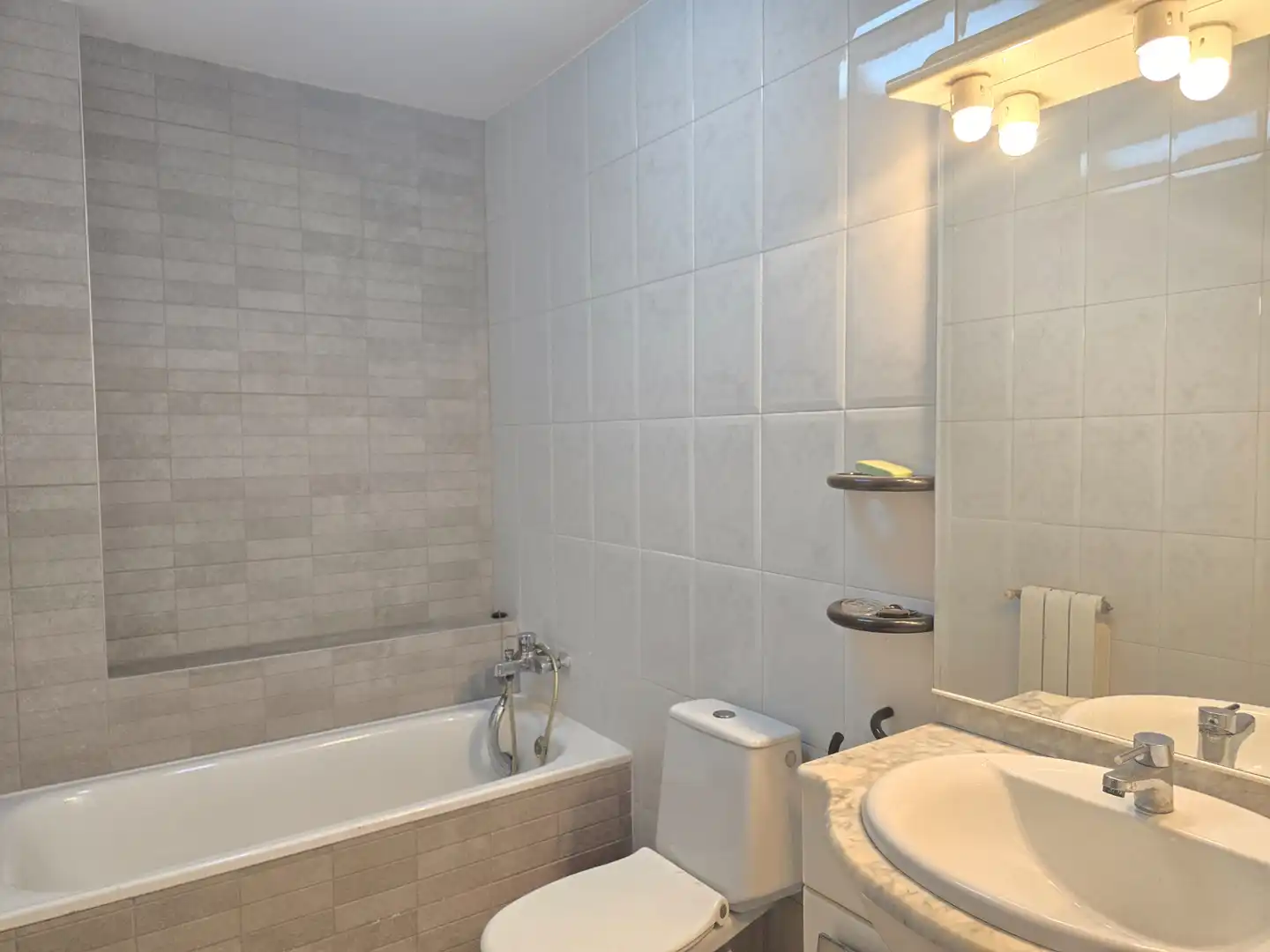Baño de Casa adosada en venta en Sabadell con Calefacción
