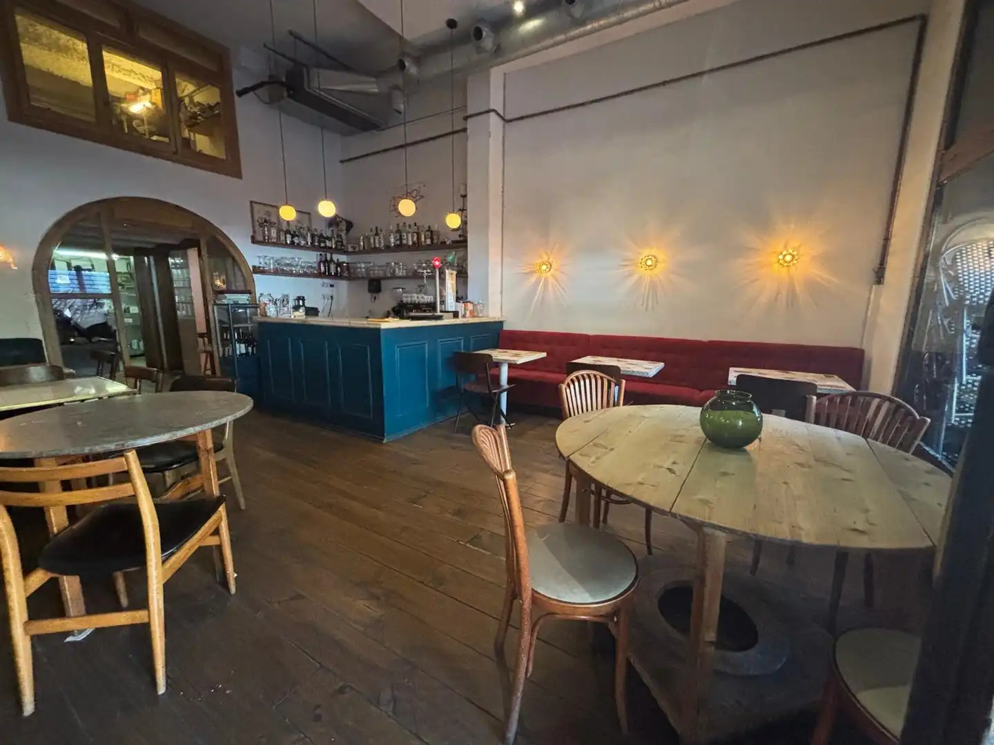Business premises for transfer in Eixample, imagen 4