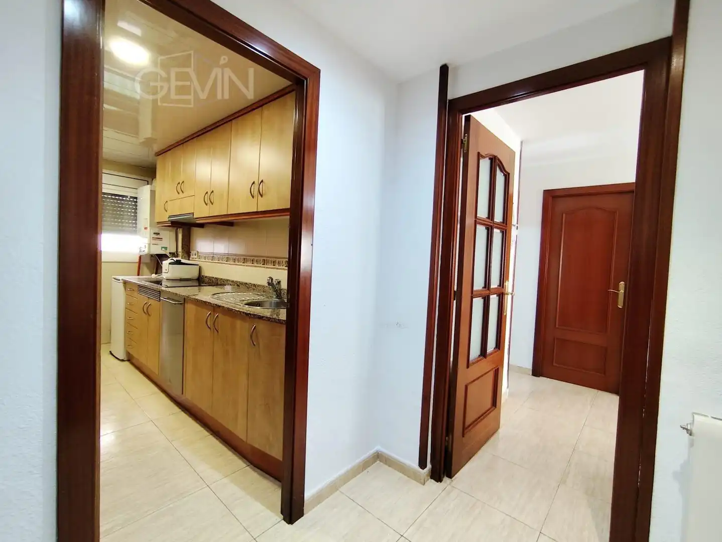 Cocina de Piso en venta en Santa Perpètua de Mogoda con Aire acondicionado, Calefacción y Trastero