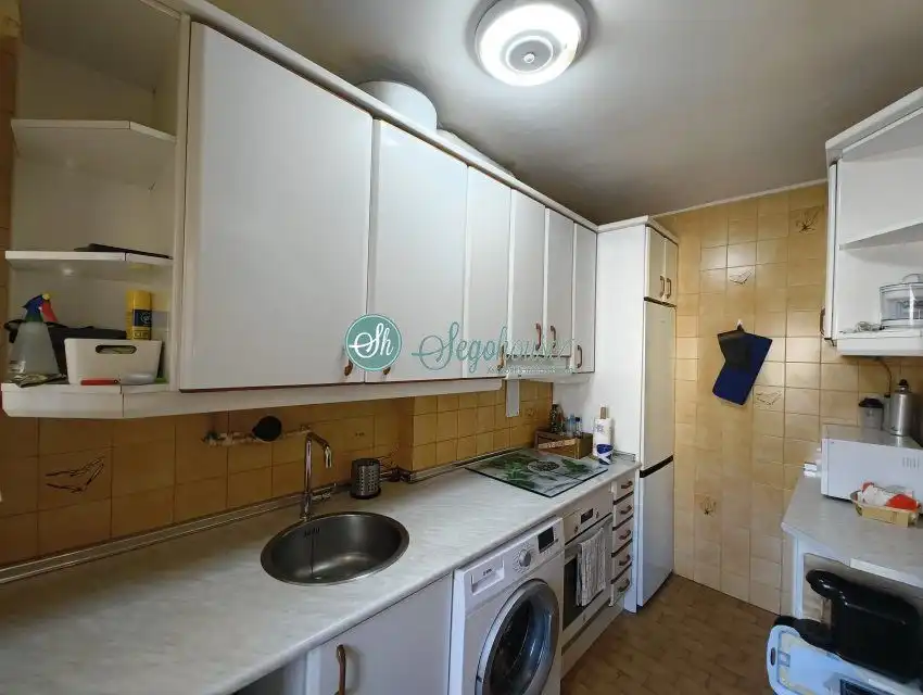 Cocina de Piso en venta en Segovia con Calefacción, Parquet y Terraza