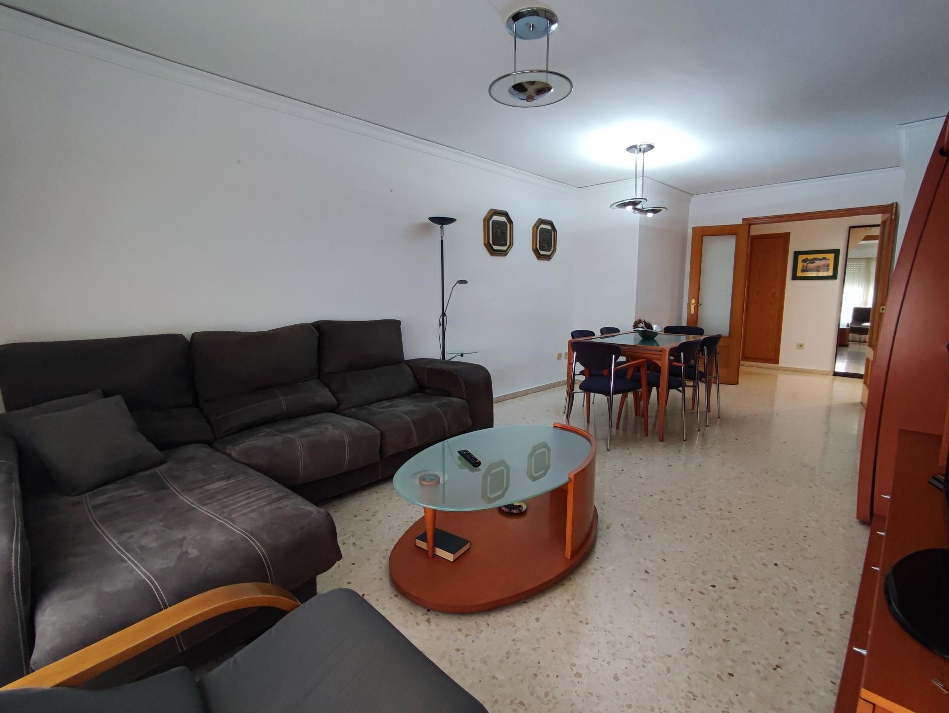 Pis de lloguer a Calle Calle del Plus Ultra, Centro Histórico