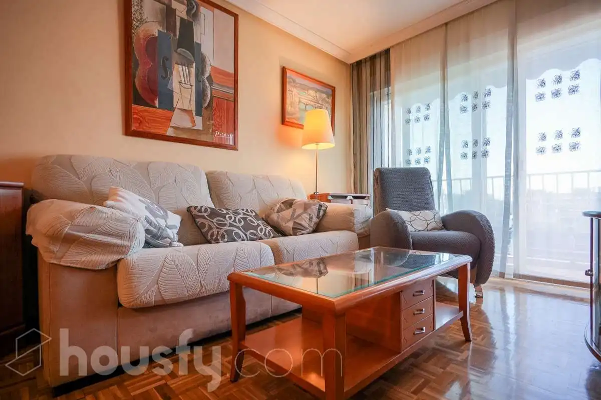 Living room of Flat for sale in Móstoles  with Air Conditioner, Heating and Terrace