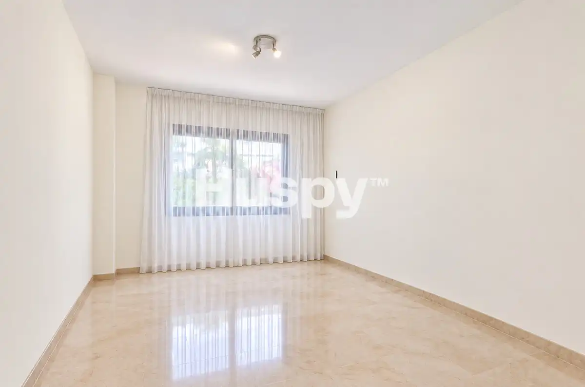 Piso con terraza en venta en Urbanizacion Torre Real Parq el Carmen, imagen 6