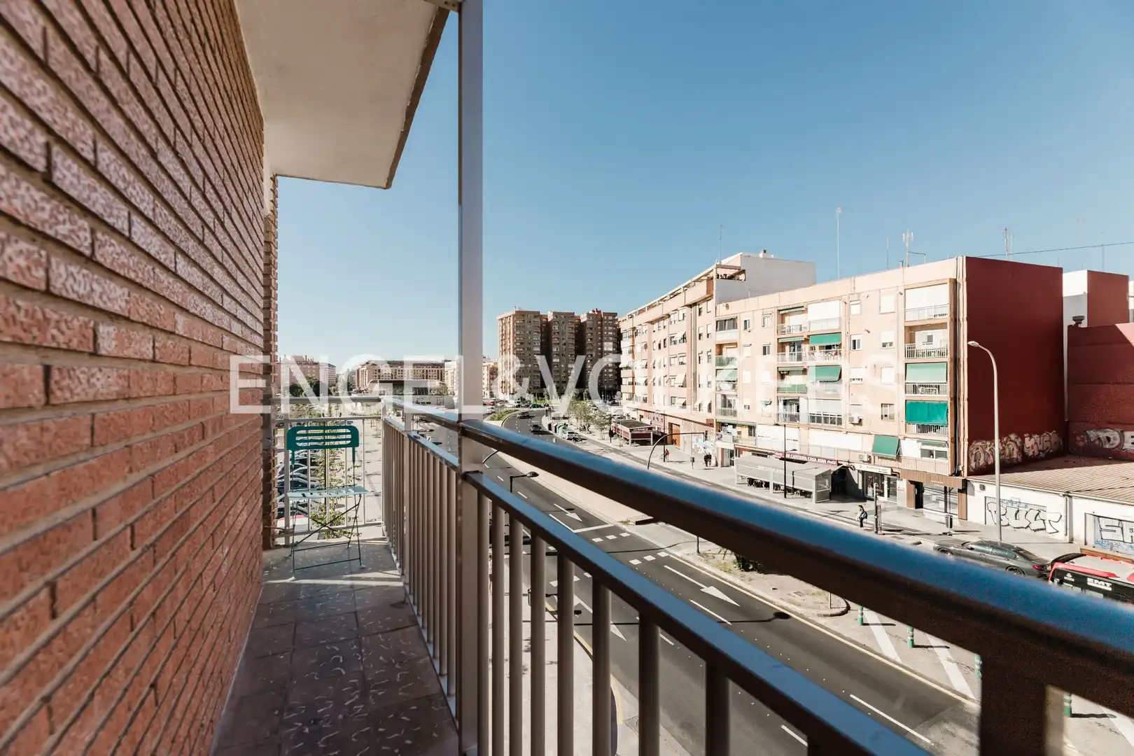 Terrassa de Pis de lloguer en Valencia amb Aire condicionat, Calefacció i Balcó