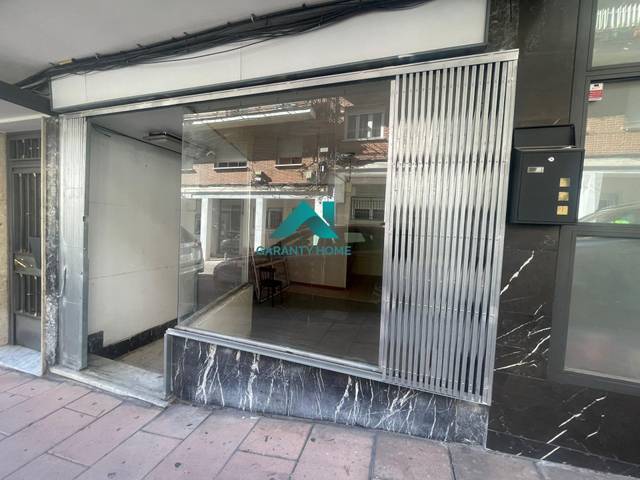 Local comercial en Venta en Numancia