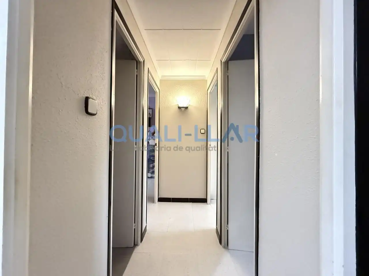 Piso en venta en Esplugues de Llobregat con Calefacción y Balcón