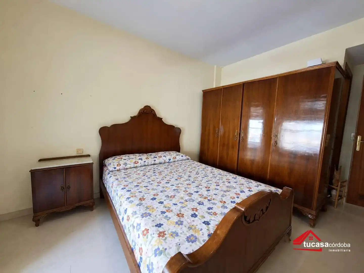 Habitación de Piso en venta en Córdoba con Terraza y Trastero