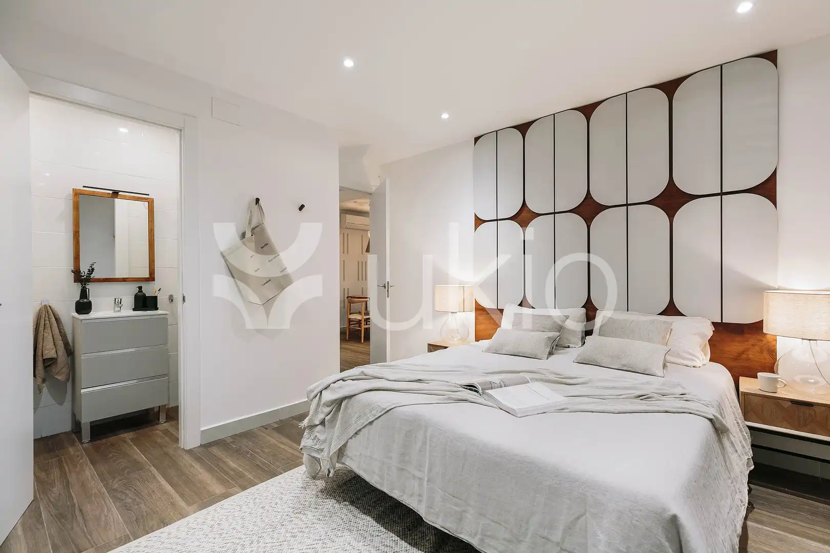Habitación de Apartamento de alquiler en Barcelona con Aire acondicionado, Amueblado y Horno