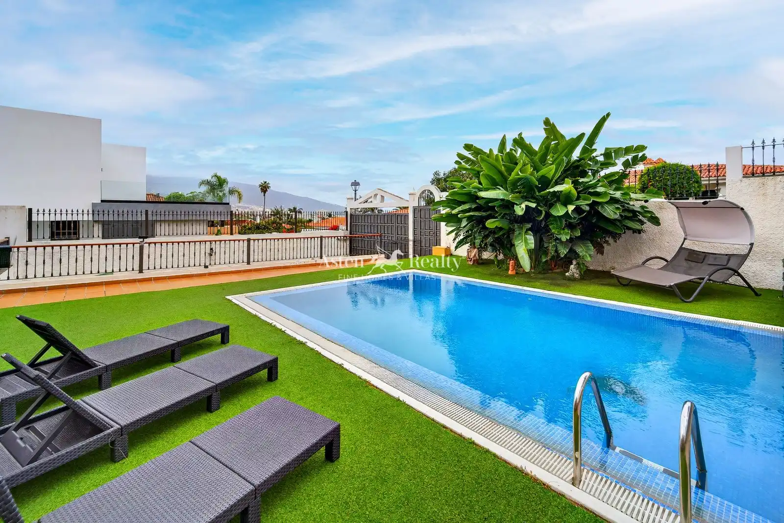 House with pool for sale in Suecia, imagen 4