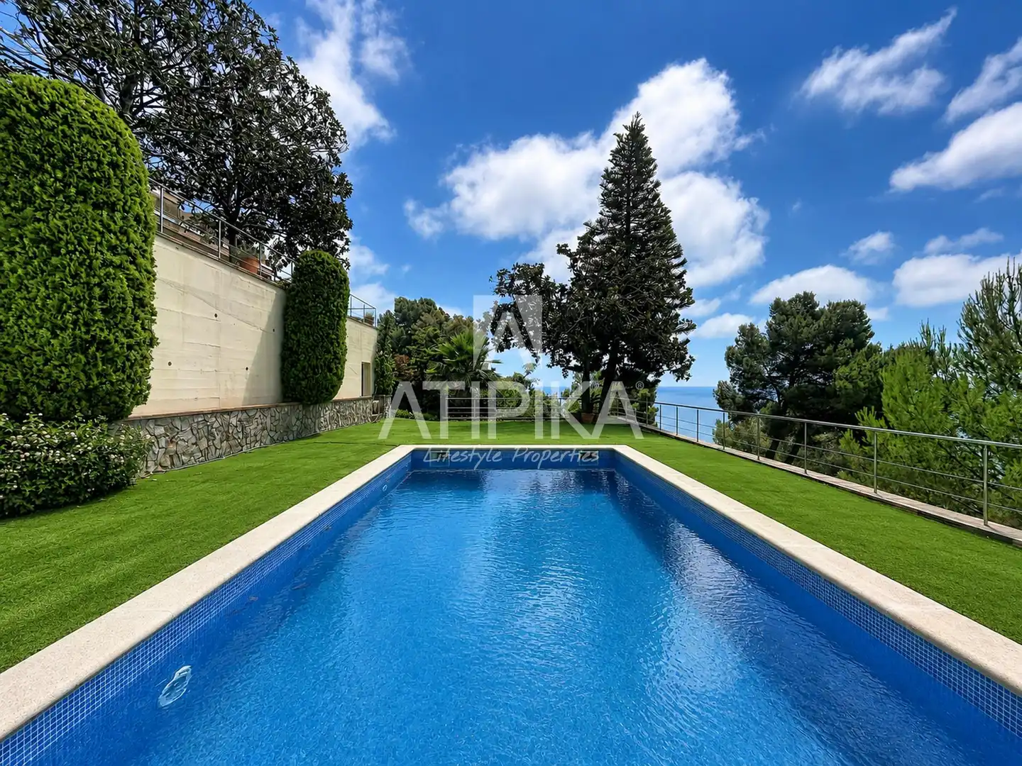Piscina de Casa o xalet en venda en Blanes amb Terrassa, Piscina i Forn