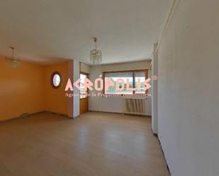 Living room of Flat for sale in Bembibre  with Heating, Parquet flooring and Terrace