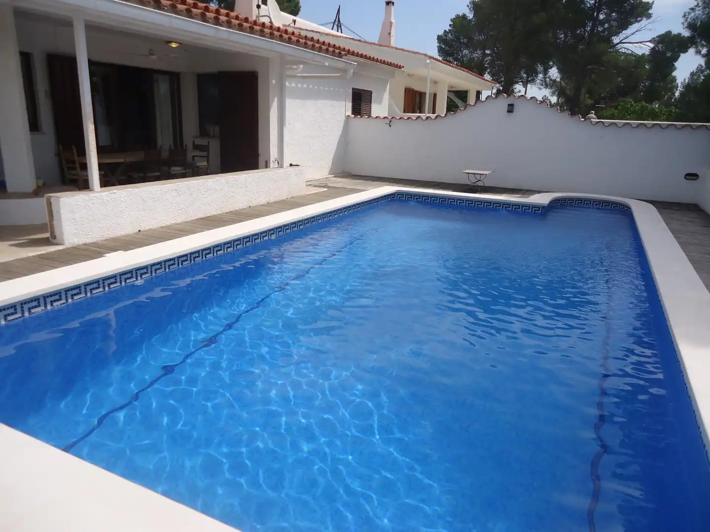 Schwimmbecken von Einfamilien-Reihenhaus zum Verkauf in L'Ametlla de Mar 