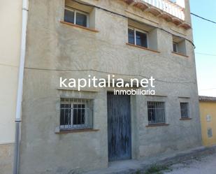 Vista exterior de Casa o xalet en venda en Ontinyent amb Terrassa