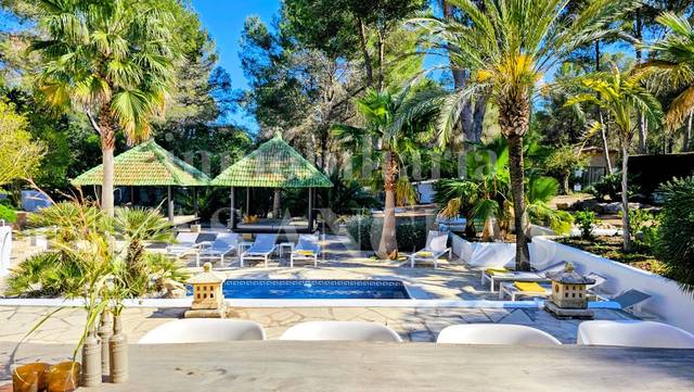 Casa-chalet en Venta en Es Cubells