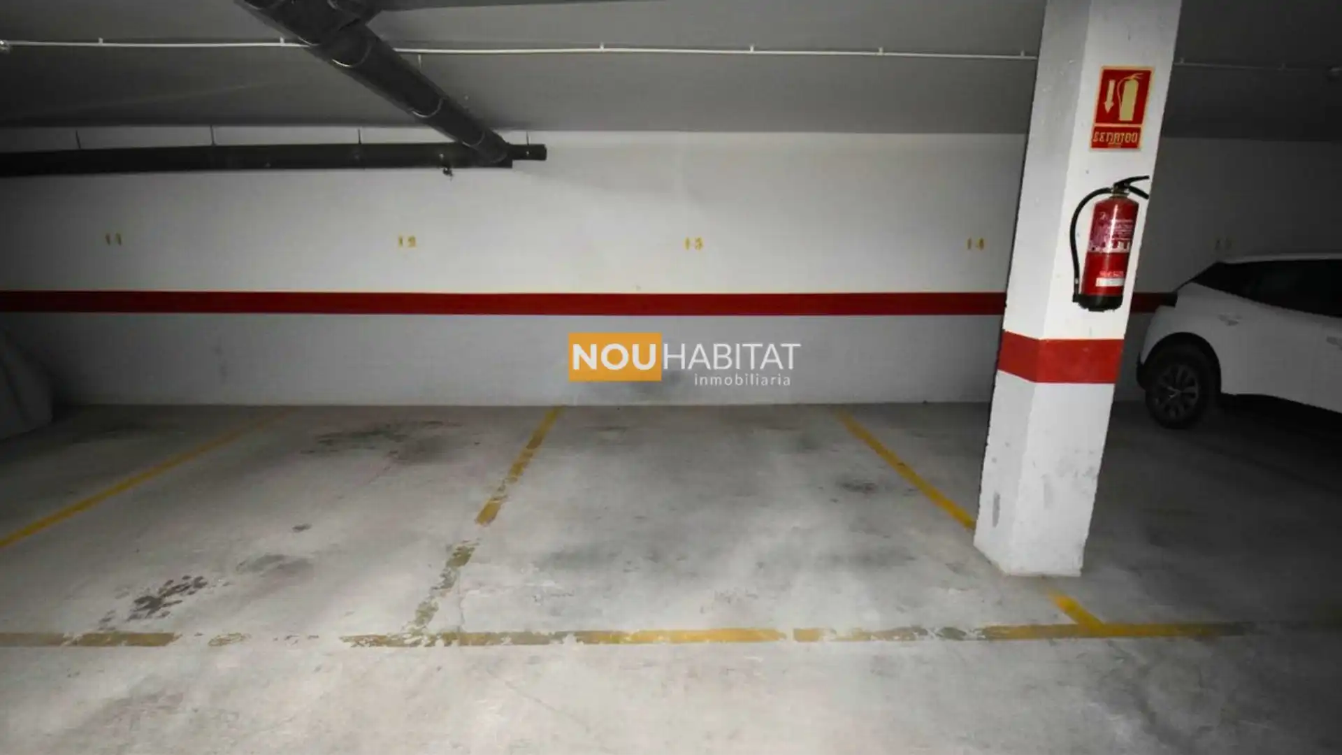 Aparcament de Pis en venda en Montroi / Montroy amb Aire condicionat, Traster i Balcó