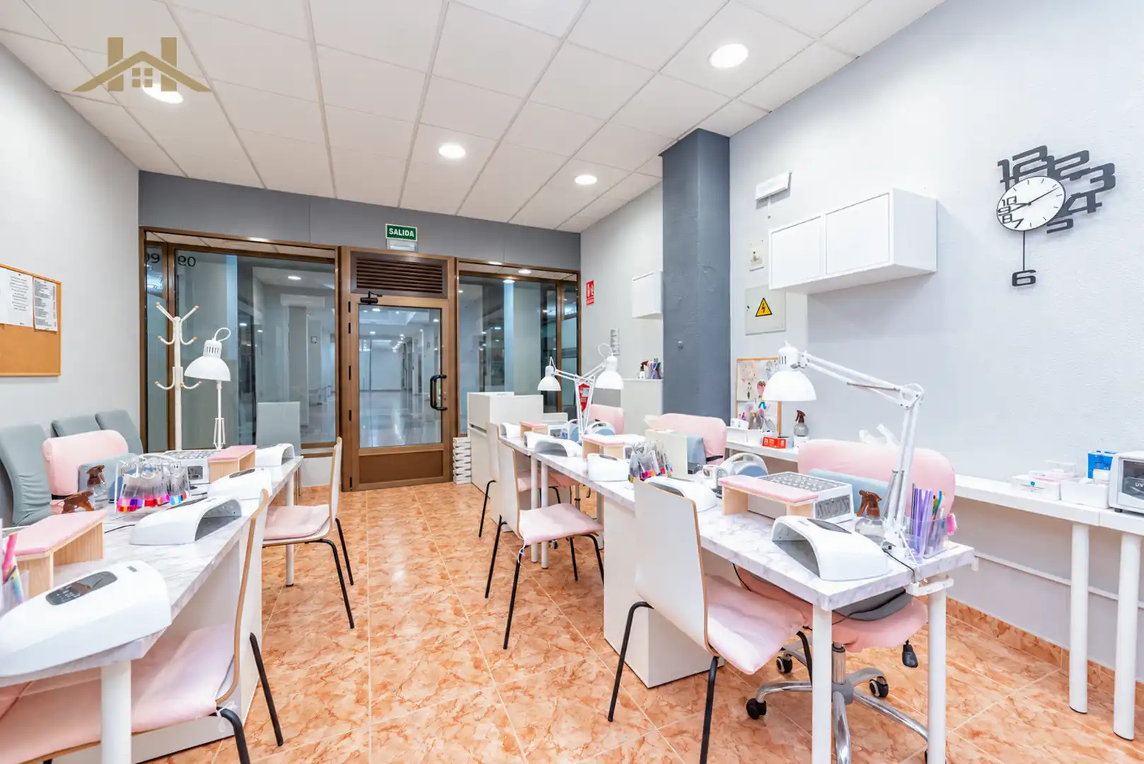 Business premises for sale in Avenida Juan Gris, imagen 9